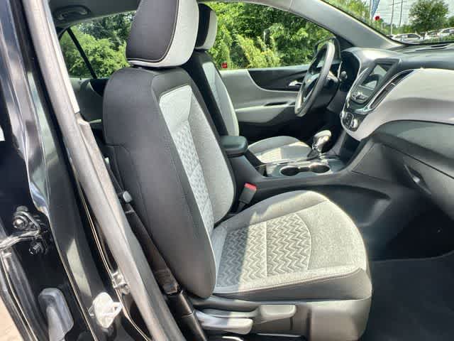 Thumbnail: 2022 Chevrolet Equinox - 12