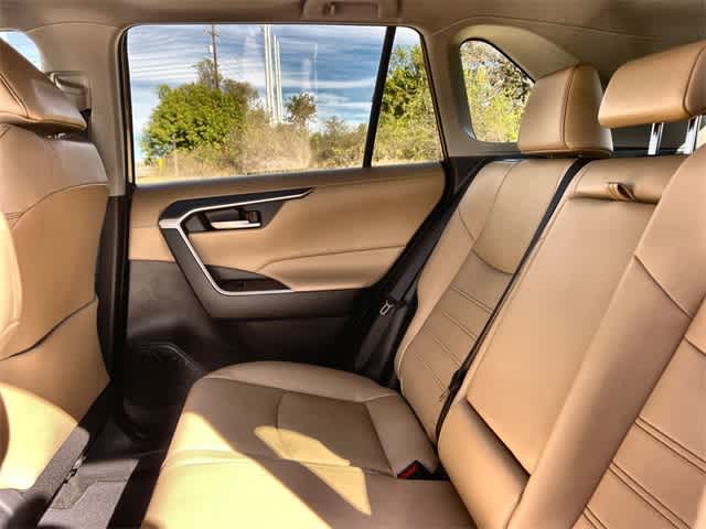 Thumbnail: 2025 Toyota RAV4 - 14