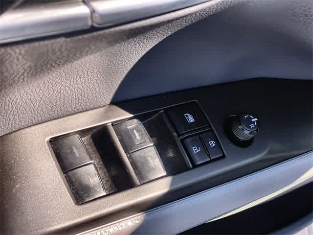 Thumbnail: 2023 Toyota Camry - 30