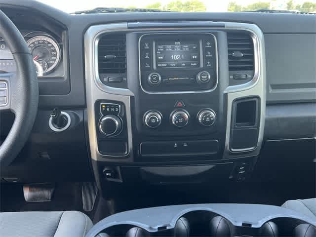 2020 RAM 1500 Classic SLT 18