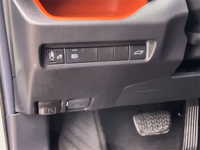 2019 Toyota RAV4 Adventure 29