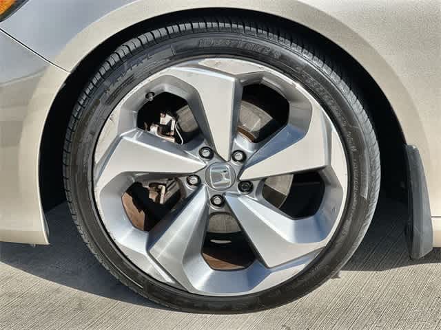 Thumbnail: 2018 Honda Accord - 9