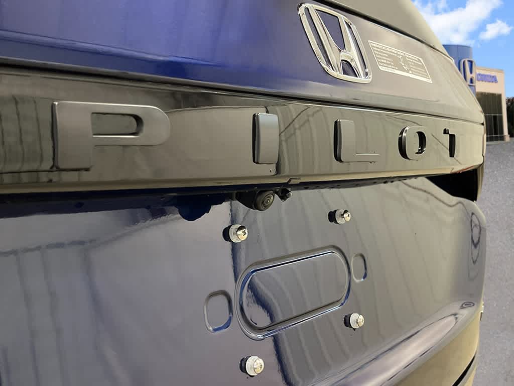Thumbnail: 2025 Honda Pilot - 7