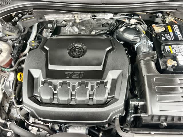 Thumbnail: 2022 Volkswagen Tiguan - 10