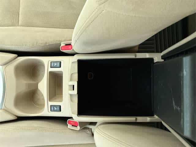 Thumbnail: 2015 Nissan Rogue - 27