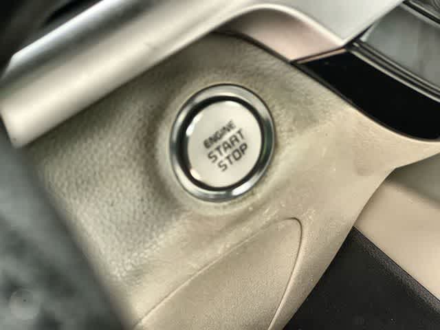 Thumbnail: 2021 Kia Telluride - 28