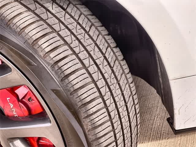 Thumbnail: 2020 Land Rover Range Rover Velar - 23