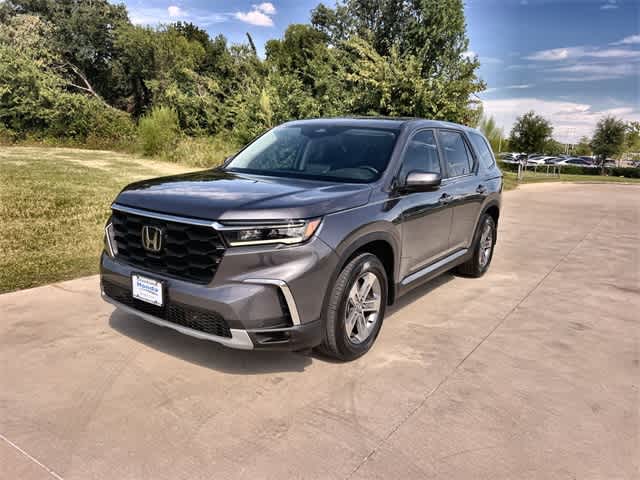 Thumbnail: 2023 Honda Pilot - 2