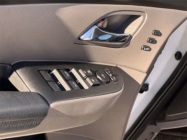 Thumbnail: 2015 Honda Odyssey - 30