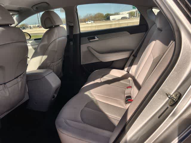 Thumbnail: 2015 Hyundai Sonata - 14