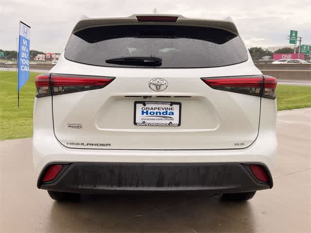 2023 Toyota Highlander L 6