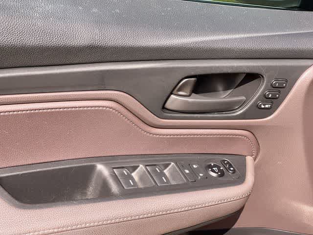 Thumbnail: 2018 Honda Odyssey - 30
