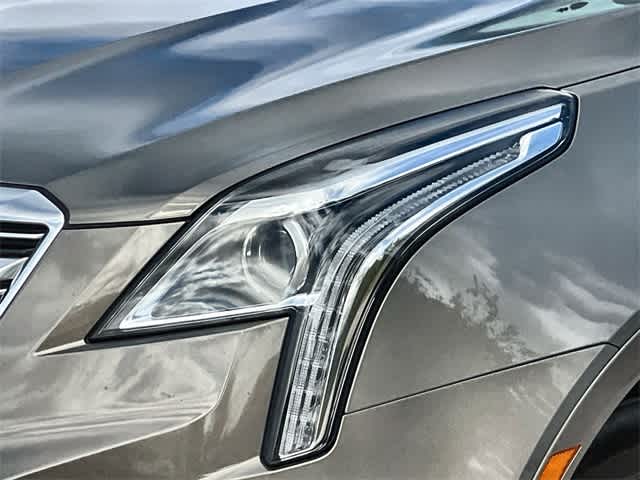 Thumbnail: 2017 Cadillac XT5 - 24