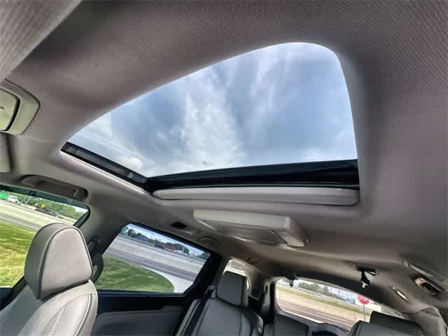 Thumbnail: 2021 Honda Odyssey - 32