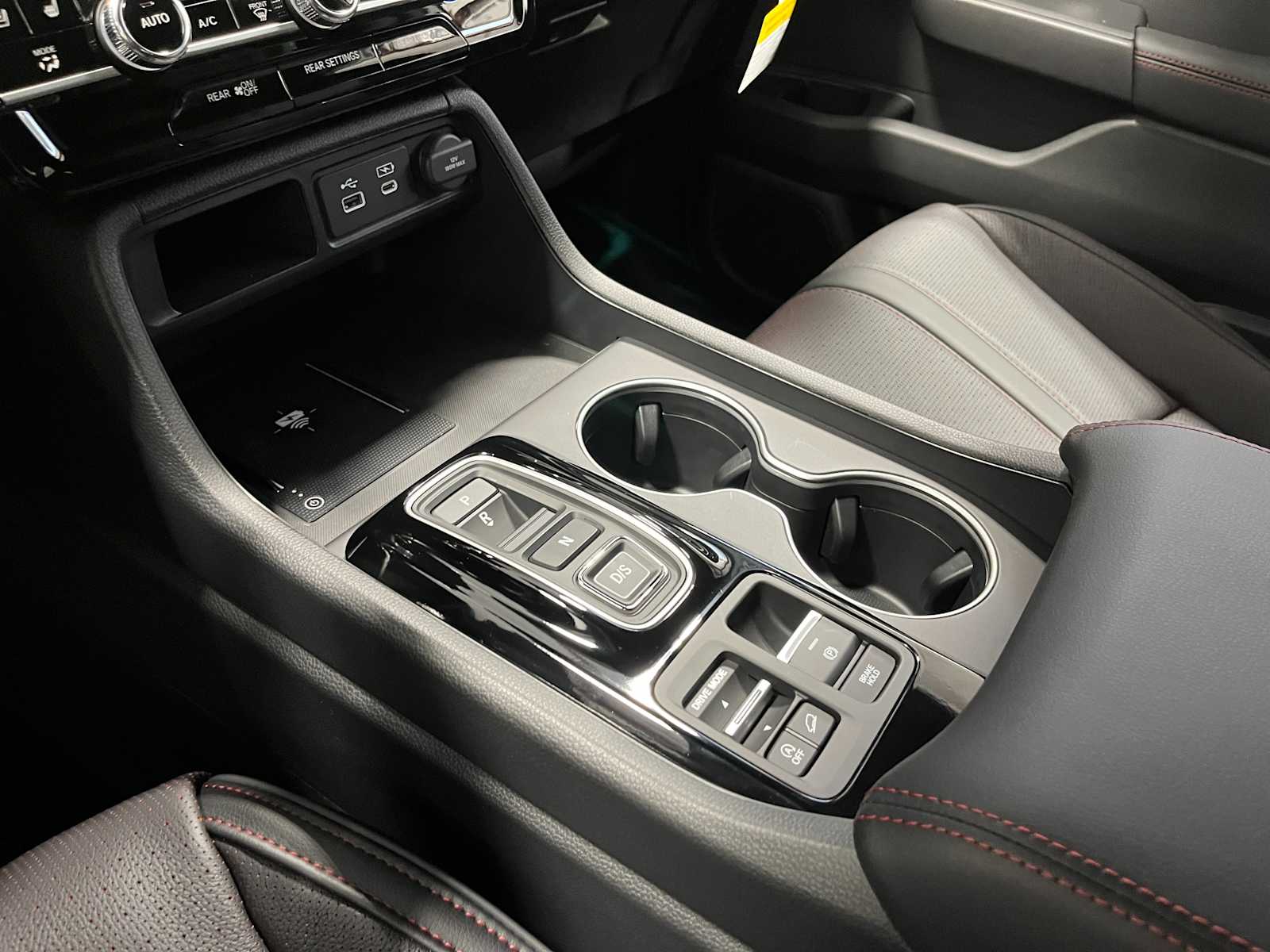 Thumbnail: 2025 Honda Pilot - 21