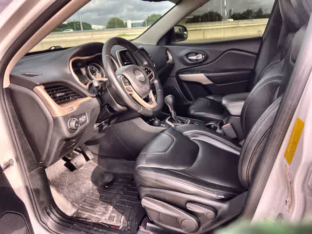 Thumbnail: 2017 Jeep Cherokee - 3