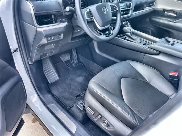 Thumbnail: 2024 Toyota Grand Highlander - 3