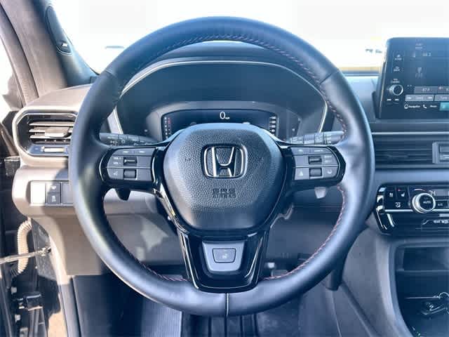 Thumbnail: 2025 Honda Pilot - 17