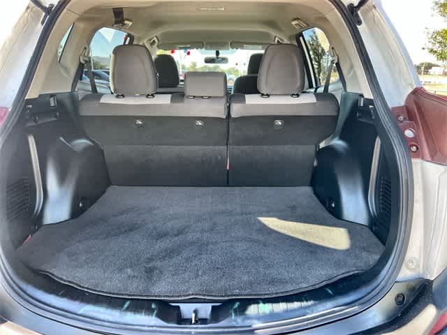 Thumbnail: 2013 Toyota RAV4 - 20