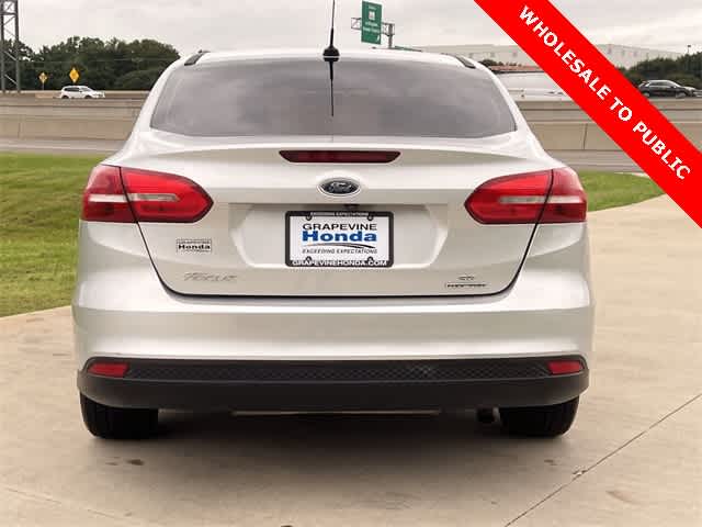 Thumbnail: 2016 Ford Focus - 6