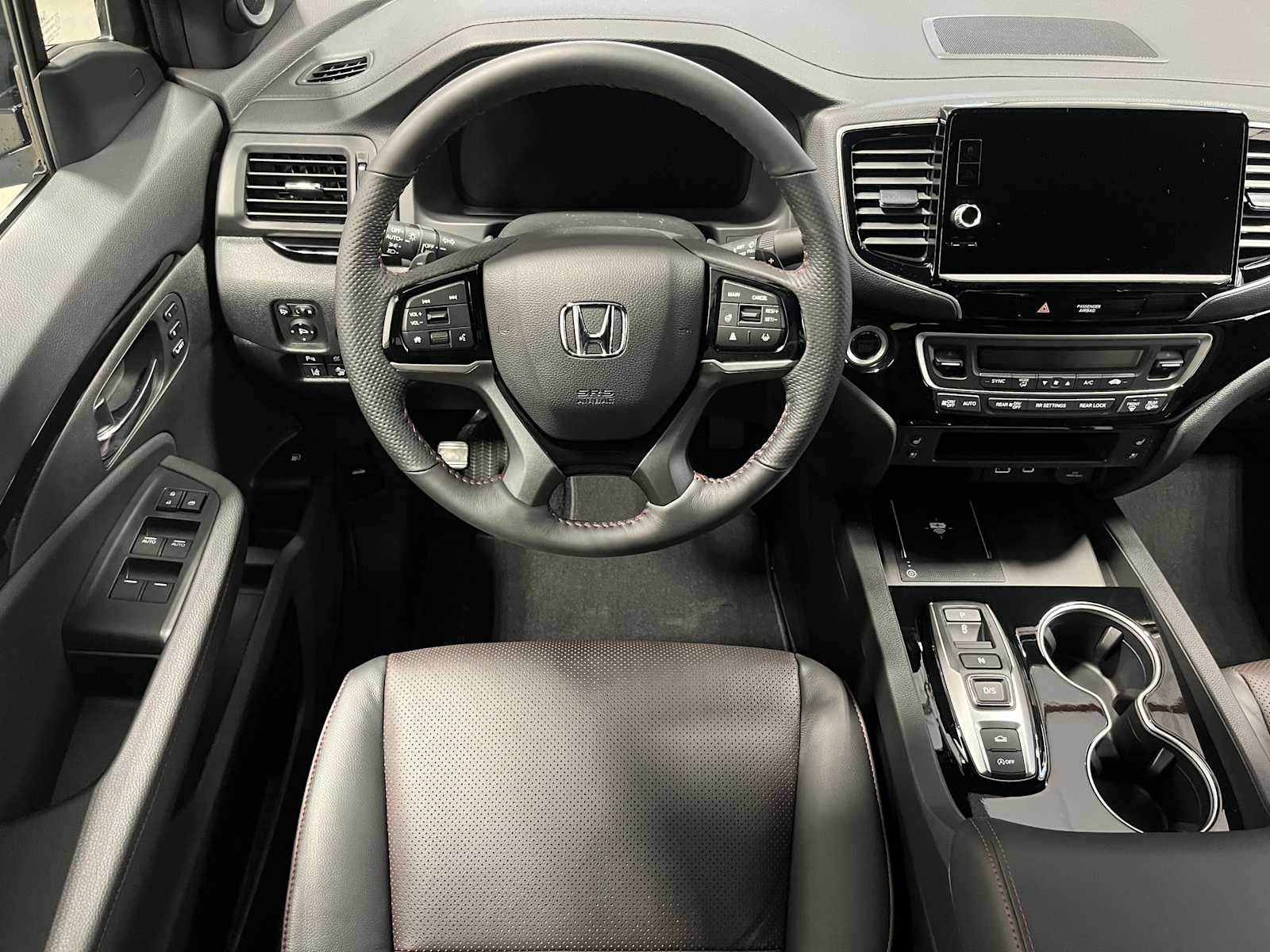 Thumbnail: 2025 Honda Ridgeline - 16