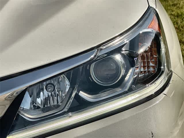 Thumbnail: 2016 Honda Accord - 24