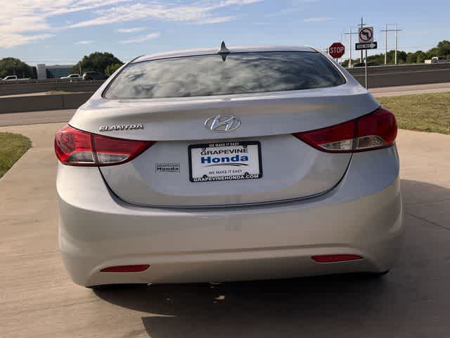 Thumbnail: 2013 Hyundai Elantra - 6
