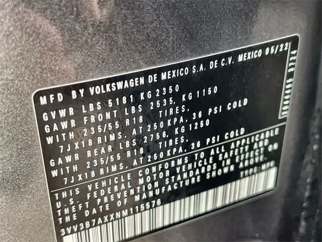 Thumbnail: 2022 Volkswagen Tiguan - 22