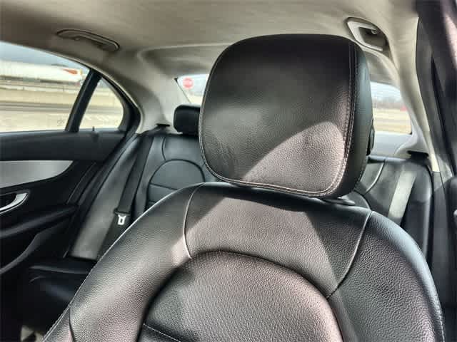 Thumbnail: 2016 Mercedes-Benz C-Class - 25