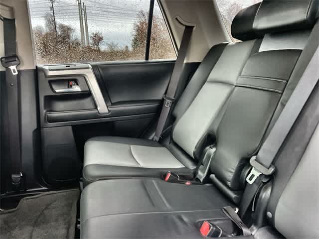 Thumbnail: 2014 Toyota 4Runner - 14