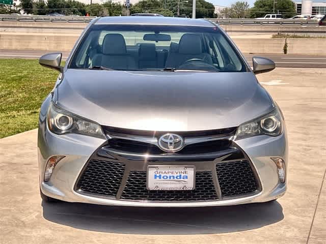 2016 Toyota Camry SE 7