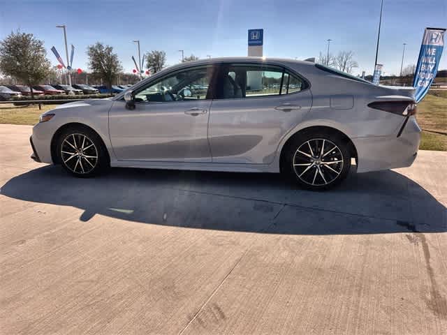 Thumbnail: 2023 Toyota Camry - 4