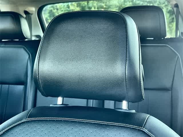 Thumbnail: 2022 Volkswagen Tiguan - 25