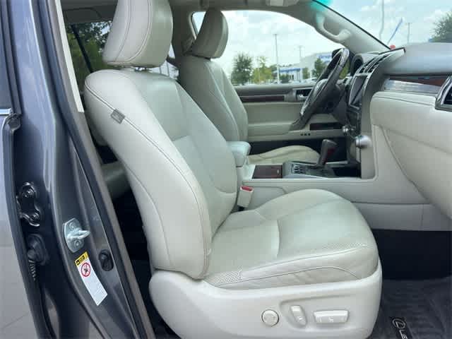 Thumbnail: 2013 Lexus GX - 12