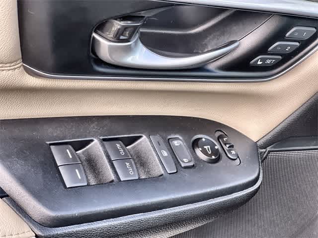 Thumbnail: 2018 Honda CR-V - 30