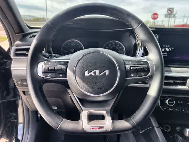 Thumbnail: 2022 Kia K5 - 17