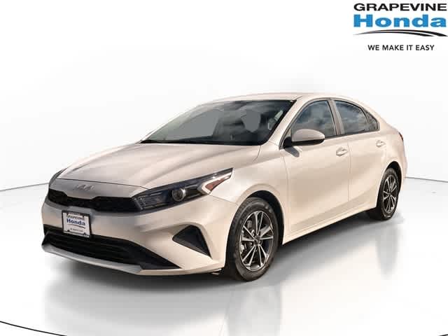 Thumbnail: 2023 Kia Forte - 1