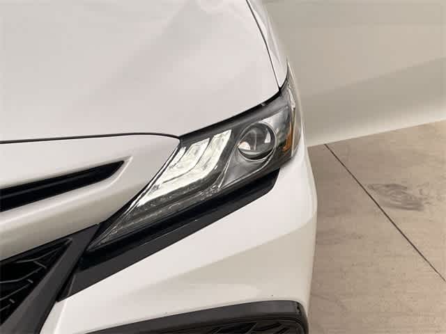 2021 Toyota Camry XSE 24