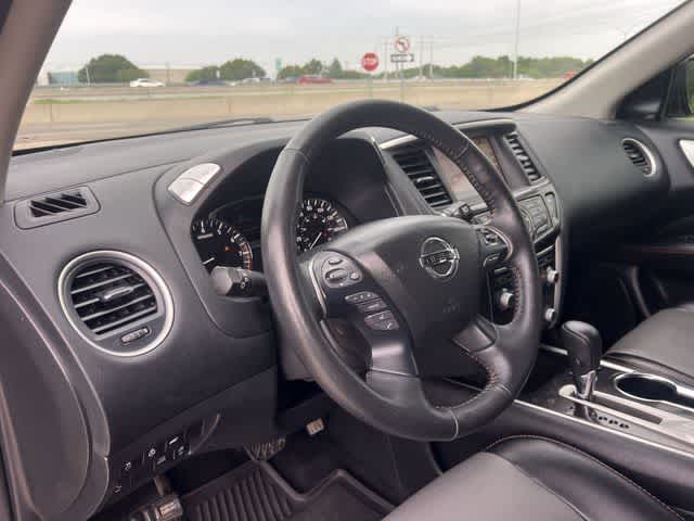 Thumbnail: 2019 Nissan Pathfinder - 15