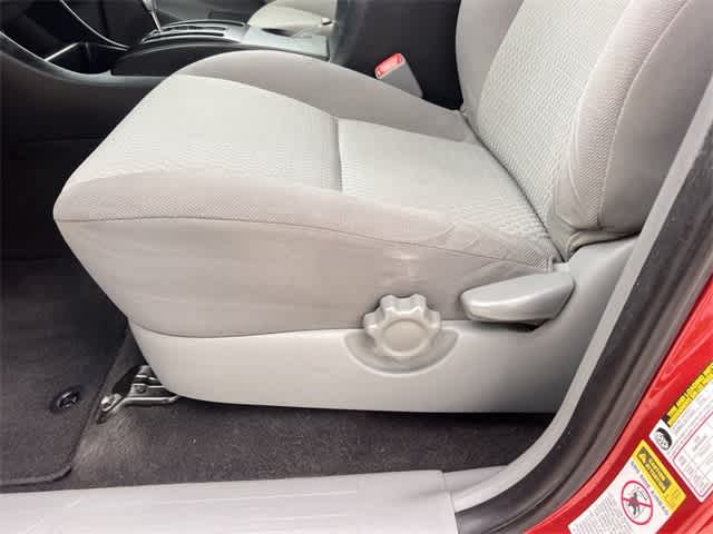2012 Toyota Tacoma  31