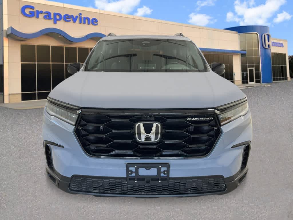 Thumbnail: 2025 Honda Pilot - 10