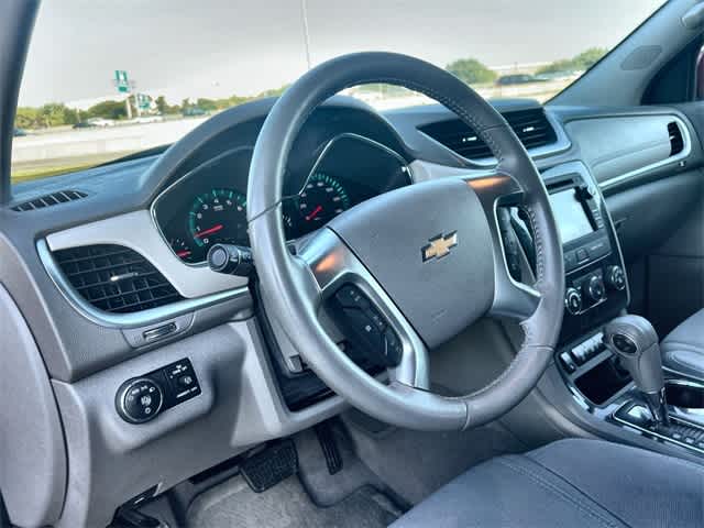 Thumbnail: 2014 Chevrolet Traverse - 15