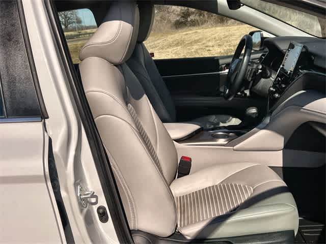 Thumbnail: 2023 Toyota Camry - 12