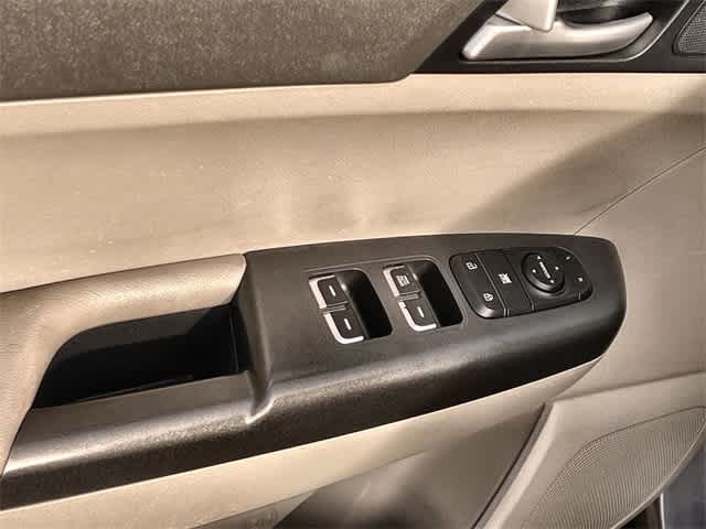 Thumbnail: 2017 Kia Sportage - 29