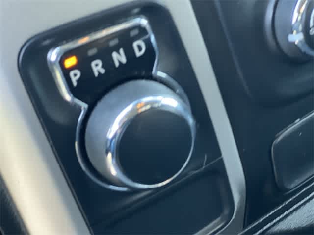 2020 RAM 1500 Classic SLT 16