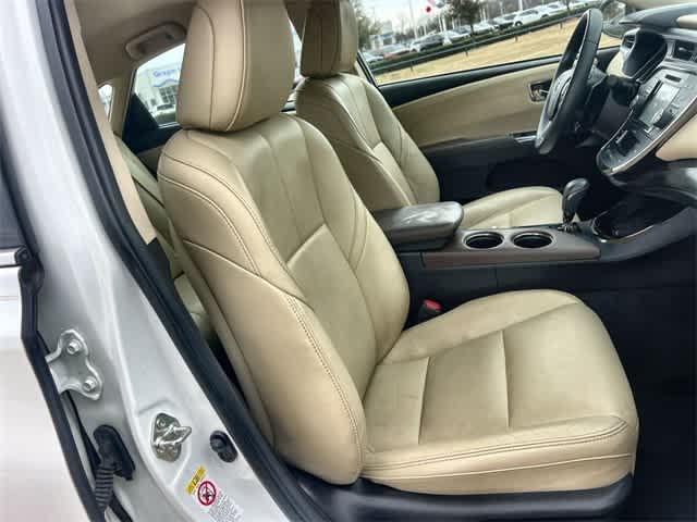 Thumbnail: 2016 Toyota Avalon - 12