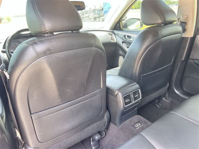 2014 INFINITI Q50 Premium 13