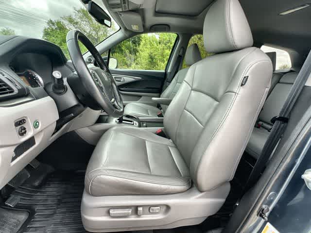 Thumbnail: 2018 Honda Pilot - 11