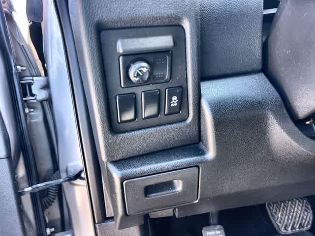 Thumbnail: 2015 Nissan Rogue - 28