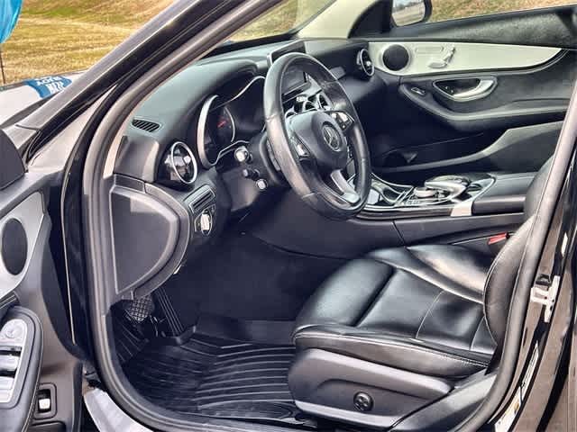 Thumbnail: 2016 Mercedes-Benz C-Class - 3